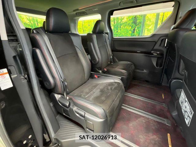 Toyota VELLFIRE 2013-06 8438766-9