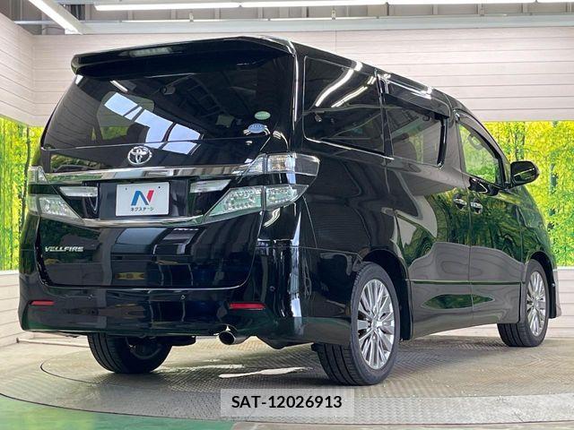 Toyota VELLFIRE 2013-06 8438766-17