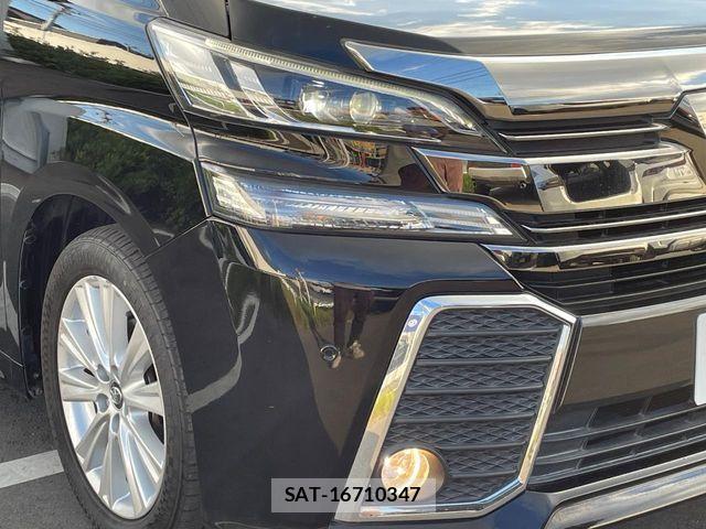 Toyota VELLFIRE 2015-05 8439021-12