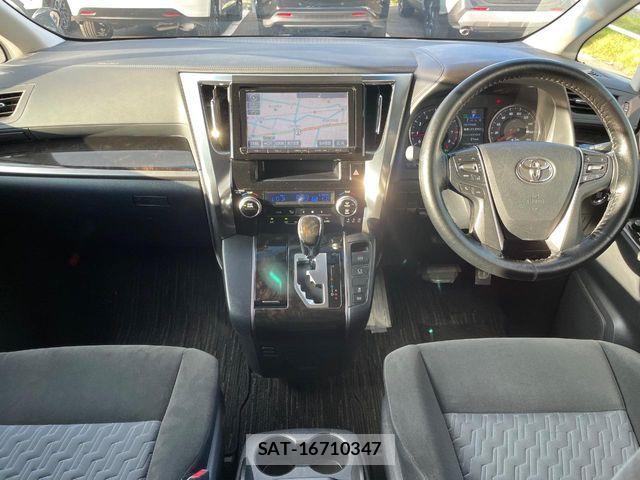 Toyota VELLFIRE 2015-05 8439021-1
