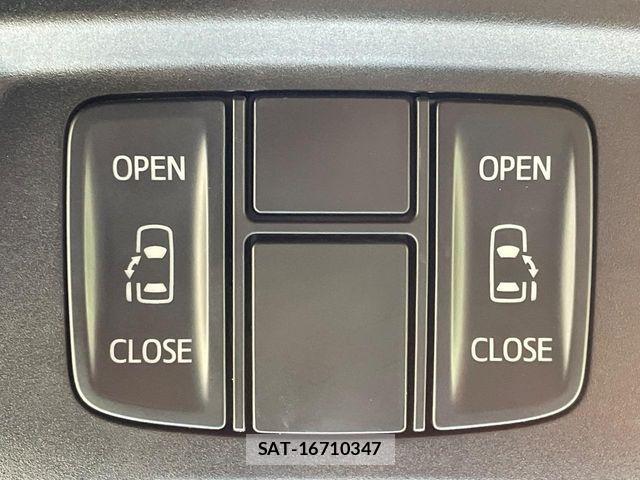 Toyota VELLFIRE 2015-05 8439021-2