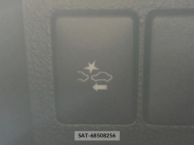 Toyota VELLFIRE 2016-06 8439014-5