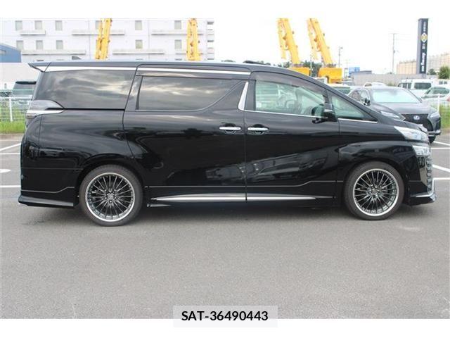 Toyota VELLFIRE 2018-02 8439013-9