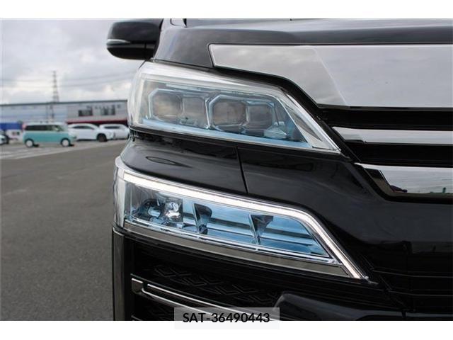 Toyota VELLFIRE 2018-02 8439013-29