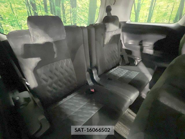 Toyota VELLFIRE 2019-02 8458676-9