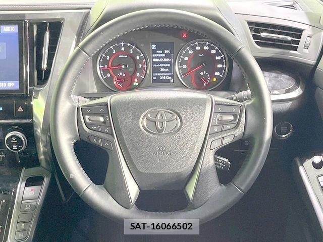 Toyota VELLFIRE 2019-02 8458676-11
