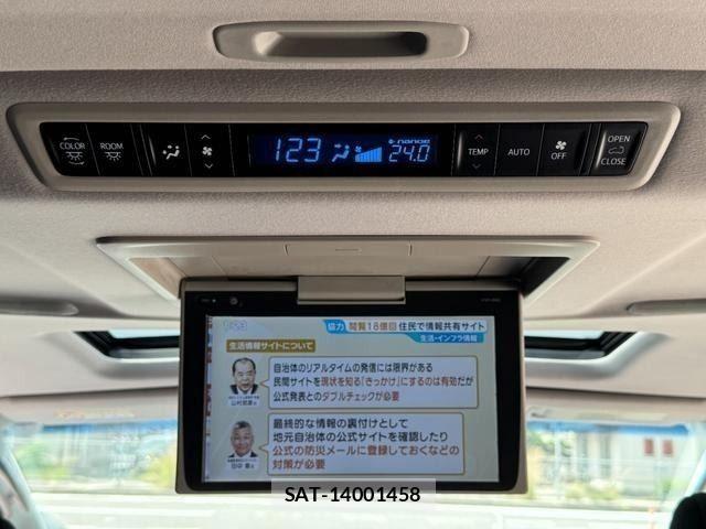 Toyota VELLFIRE 2016-11 8458680-26