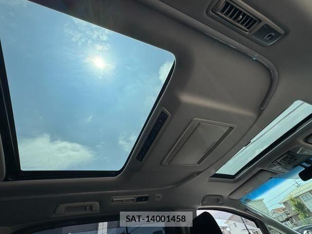 Toyota VELLFIRE 2016-11 8458680-28