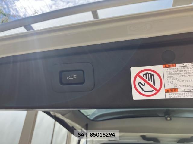 Toyota VELLFIRE 2014-10 8458684-8