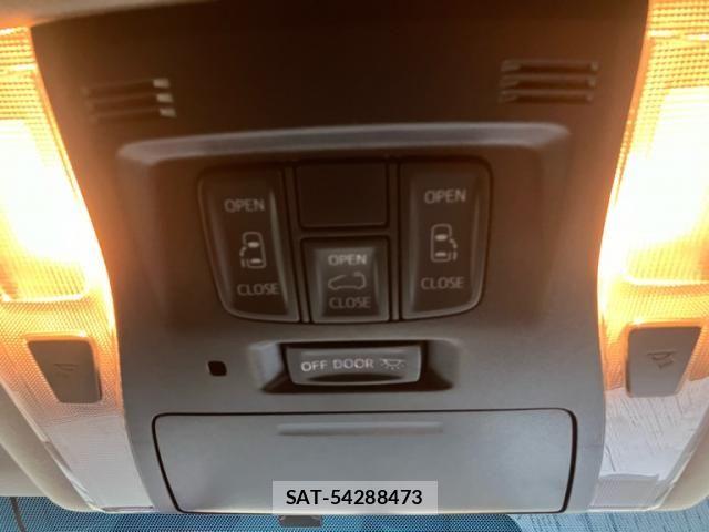 Toyota VELLFIRE 2015-08 8458682-25