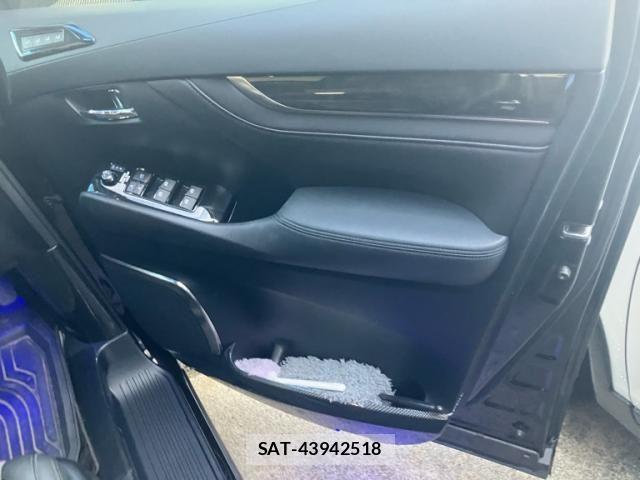 Toyota VELLFIRE 2016-05 8458678-12