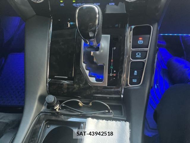 Toyota VELLFIRE 2016-05 8458678-23
