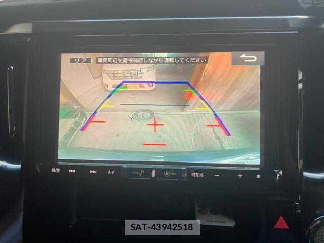 Toyota VELLFIRE 2016-05 8458678-24