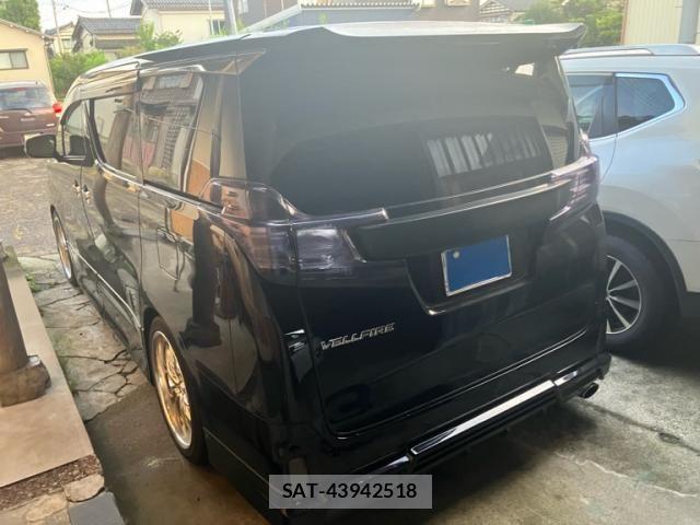 Toyota VELLFIRE 2016-05 8458678-3