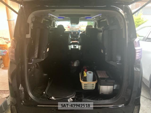Toyota VELLFIRE 2016-05 8458678-6