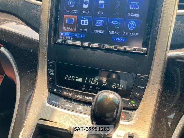 Toyota VELLFIRE 2010-11 8458693-13