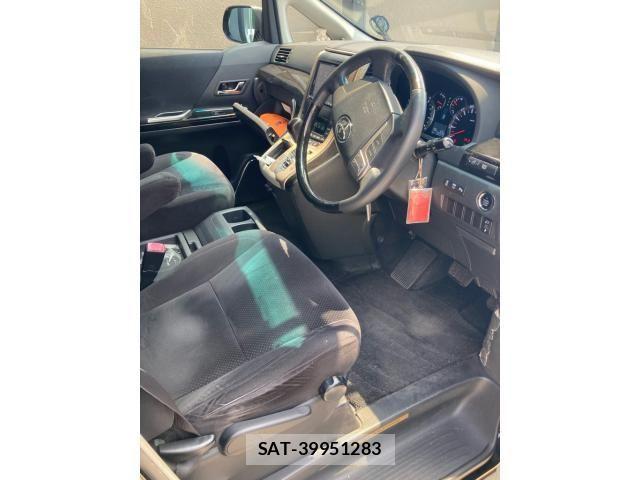 Toyota VELLFIRE 2010-11 8458693-8
