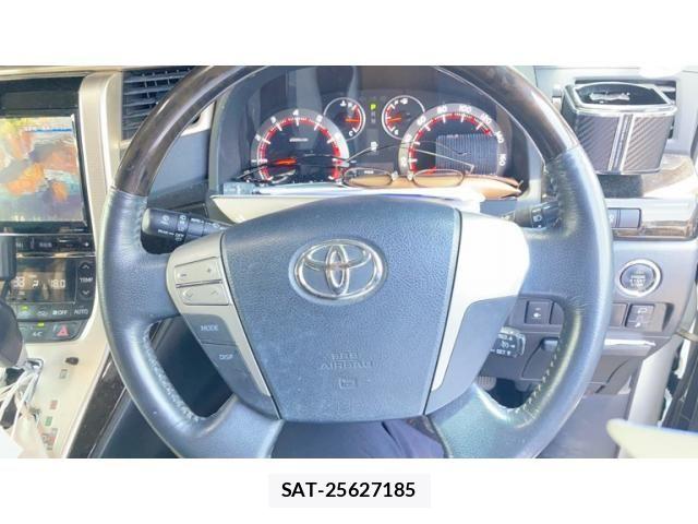 Toyota VELLFIRE 2014-03 8458691-10