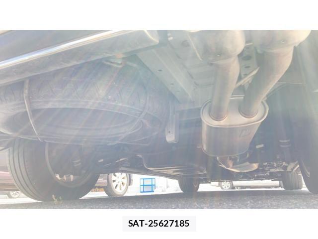 Toyota VELLFIRE 2014-03 8458691-23