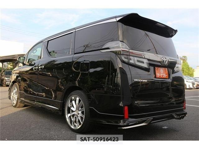 Toyota VELLFIRE 2020-07 8458675-23