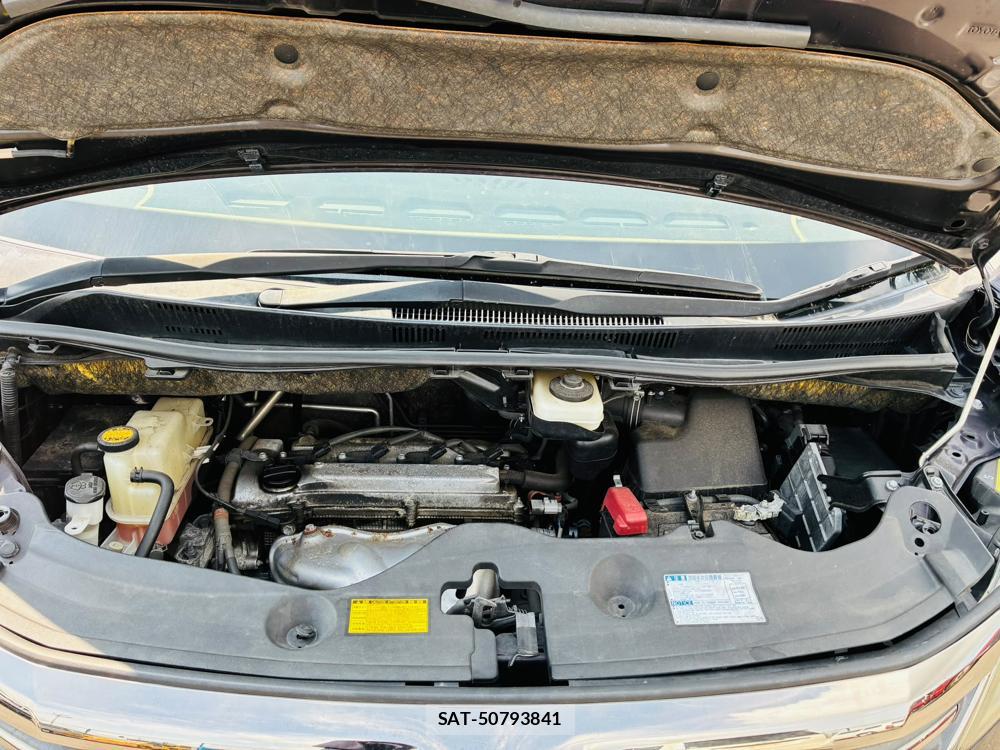 Toyota VELLFIRE 2010-03 8428992-39