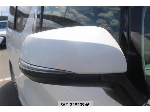 Toyota VELLFIRE 2019-09 8486211-10
