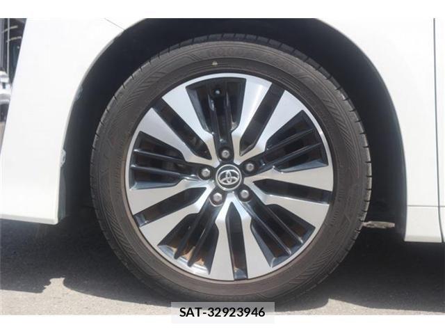 Toyota VELLFIRE 2019-09 8486211-16