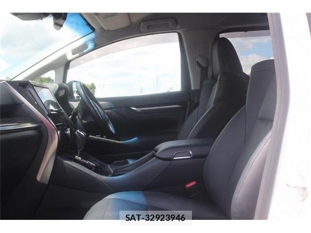 Toyota VELLFIRE 2019-09 8486211-23