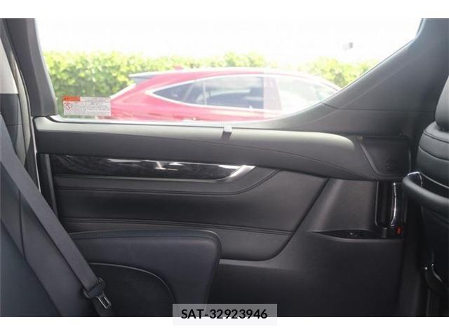 Toyota VELLFIRE 2019-09 8486211-25