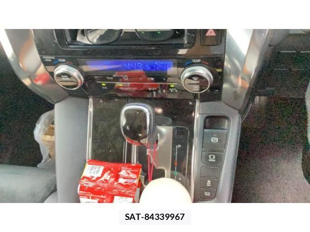 Toyota VELLFIRE 2015-07 8486213-12