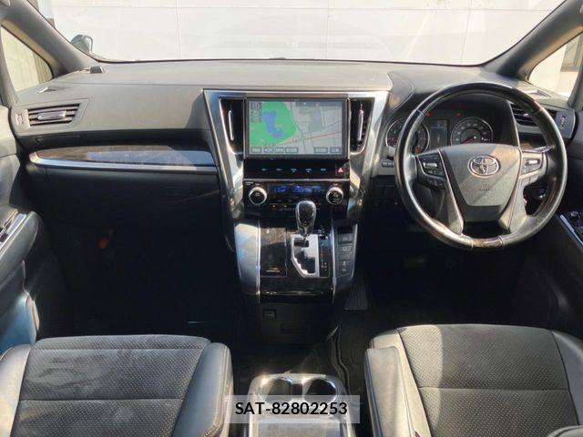Toyota VELLFIRE 2017-09 8486214-1