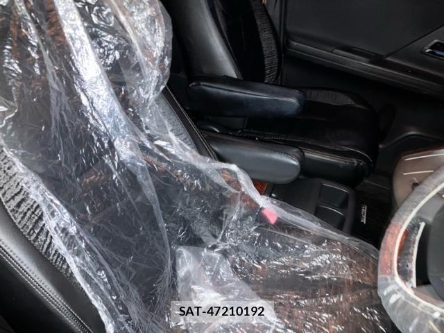 Toyota VELLFIRE 2010-10 8486216-11