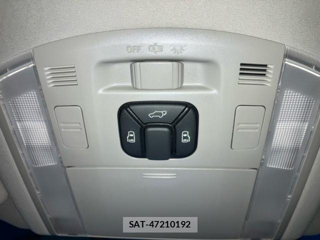 Toyota VELLFIRE 2010-10 8486216-17
