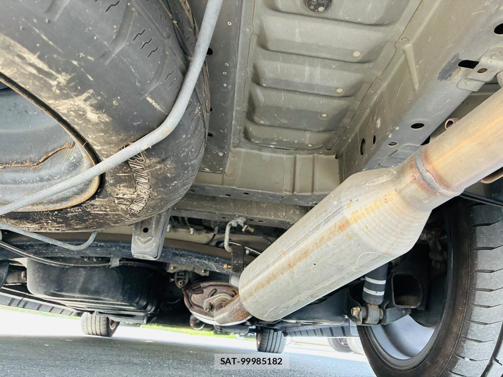 Toyota VELLFIRE 2010-07 8427870-37