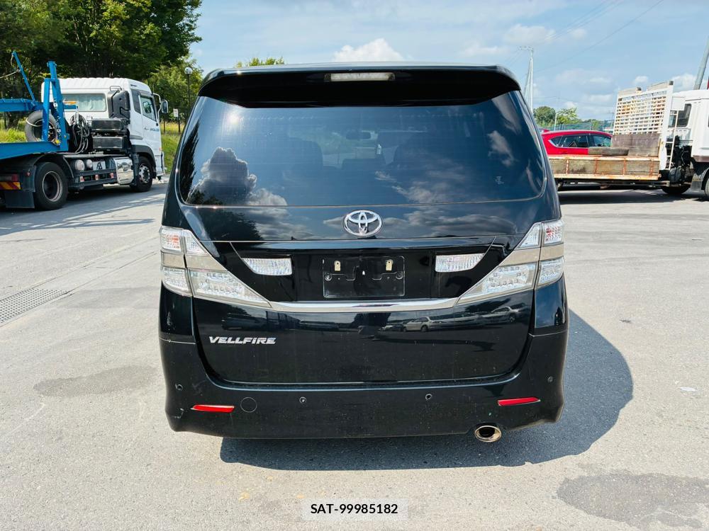 Toyota VELLFIRE 2010-07 8427870-3
