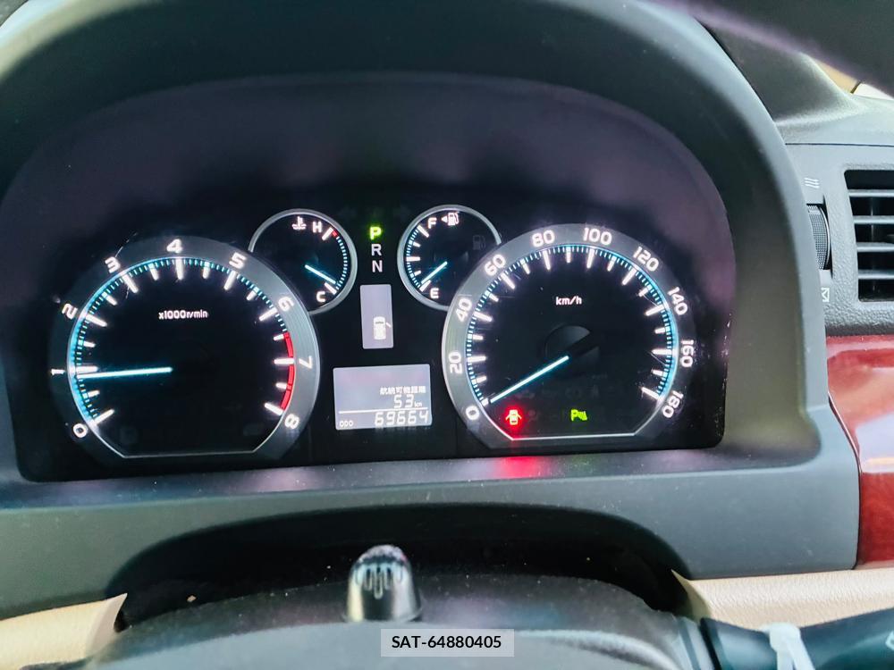 Toyota VELLFIRE 2010 8252230-15