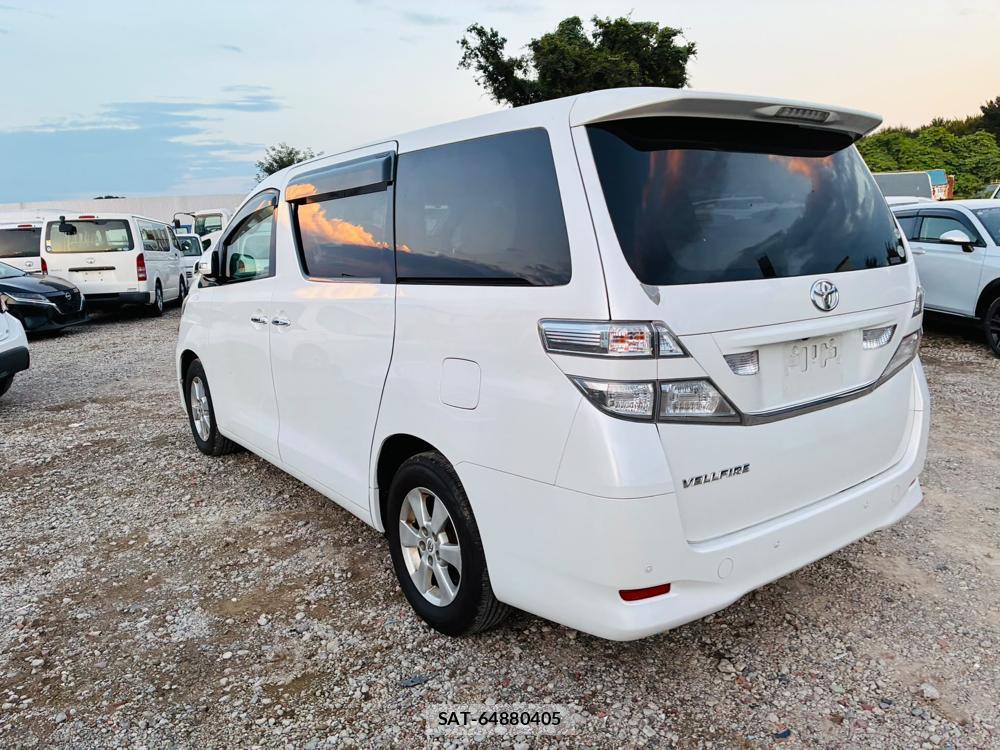 Toyota VELLFIRE 2010 8252230-2