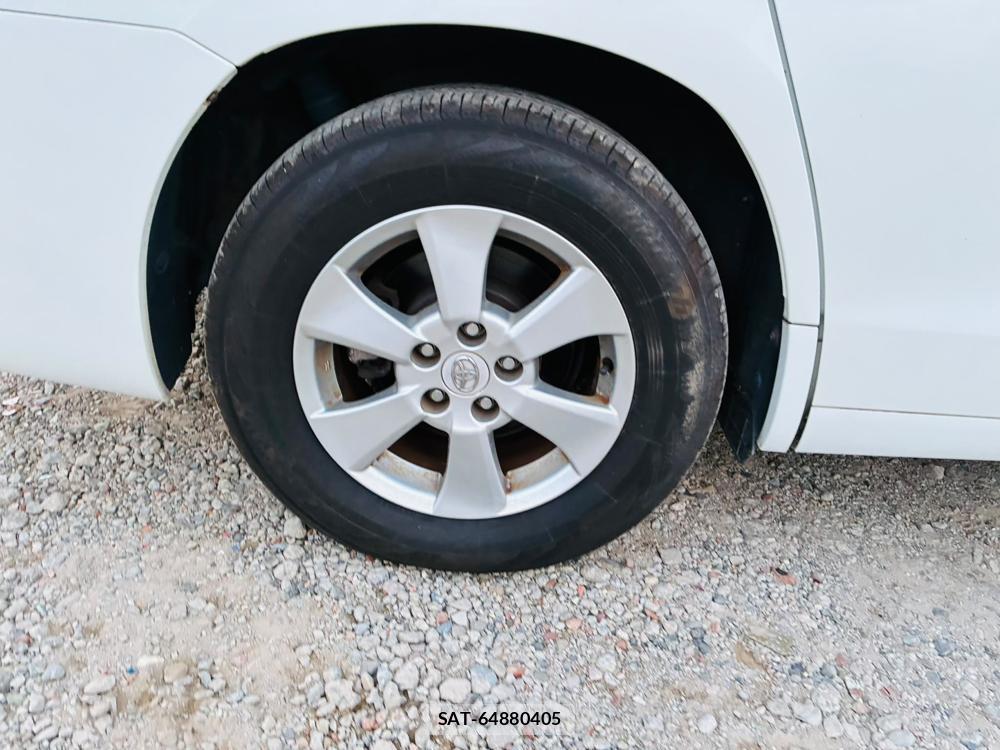 Toyota VELLFIRE 2010 8252230-29