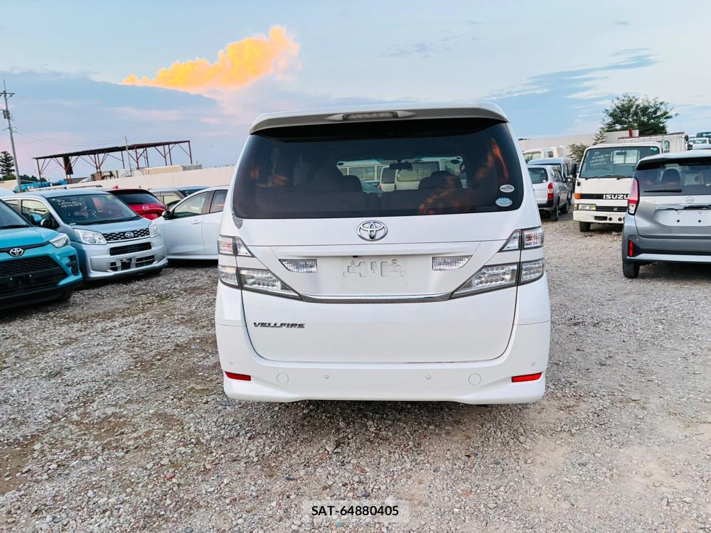Toyota VELLFIRE 2010 8252230-3