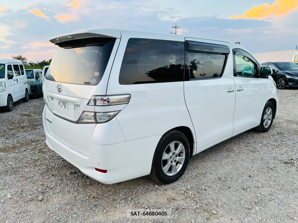 Toyota VELLFIRE 2010 8252230-4