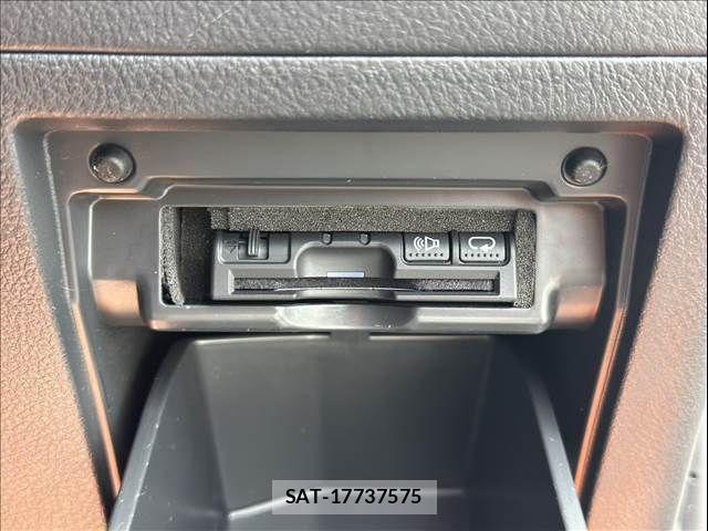 Toyota VELLFIRE 2014-06 8527934-9
