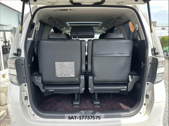 Toyota VELLFIRE 2014-06 8527934-18