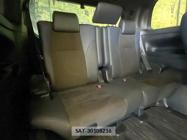 Toyota VELLFIRE 2016-08 8527926-9