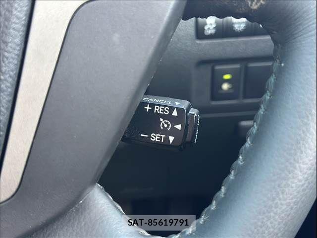 Toyota VELLFIRE 2014-09 8527936-14