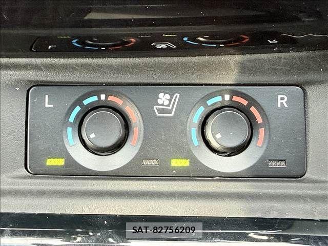 Toyota VELLFIRE 2018-05 8527921-15