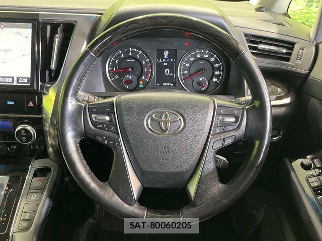 Toyota VELLFIRE 2017-09 8563890-10