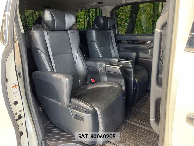 Toyota VELLFIRE 2017-09 8563890-7