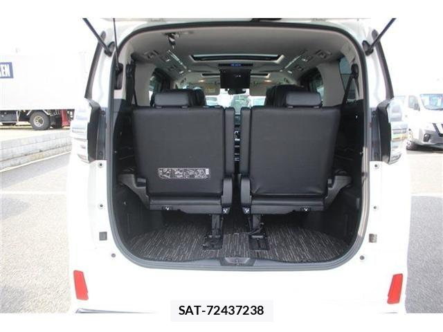 Toyota VELLFIRE 2018-04 8563895-28