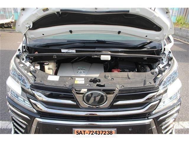 Toyota VELLFIRE 2018-04 8563895-29