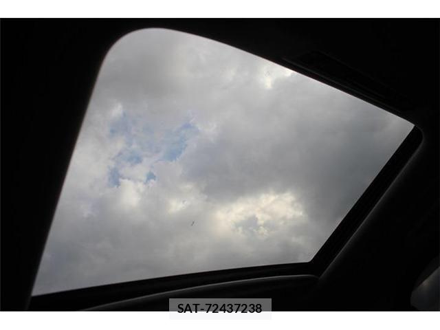 Toyota VELLFIRE 2018-04 8563895-3